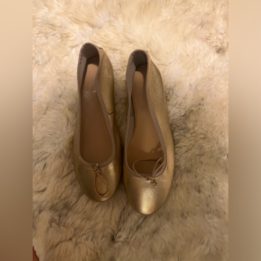 Andre genuine leather ballerinas